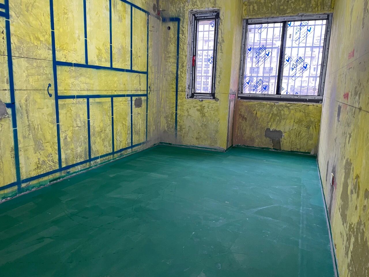 九月秋意漸濃，南京紅牛裝飾工地巡檢步履不停，只為兌現(xiàn)品質(zhì)承諾！